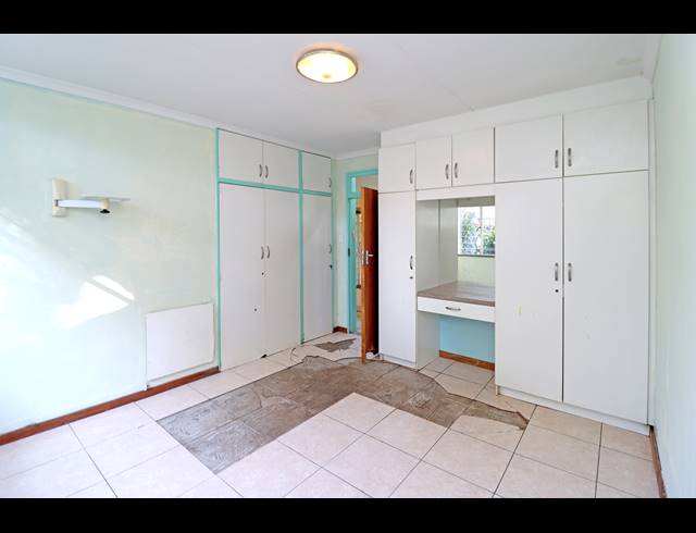 4 BEDROOM HOUSE FOR SALE IN ORCHARDS